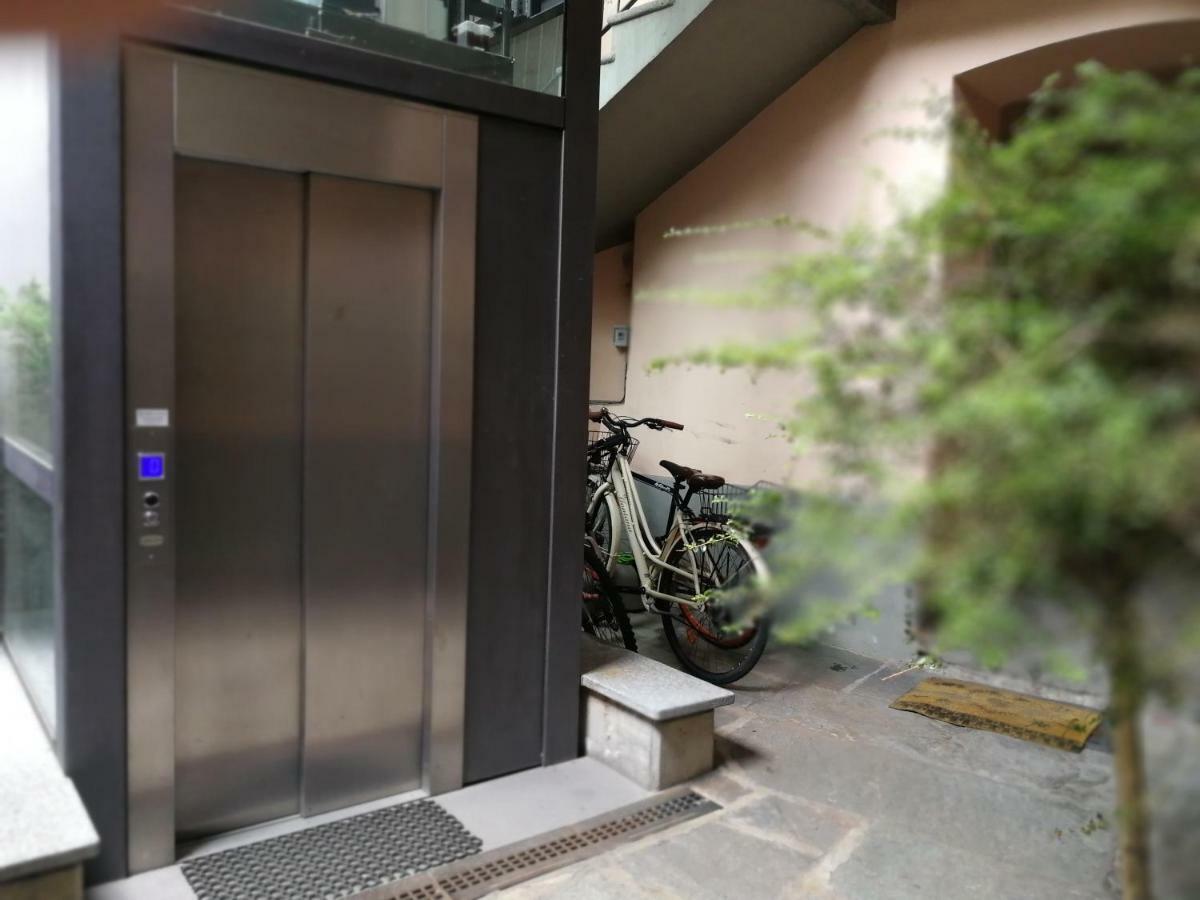 Appartamento Nel Centro Storico Di Aosta Con Vista Sui Ghiacciai Exterior foto